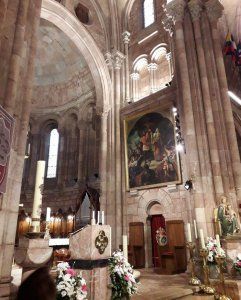 Sylvania ilumina la Basilica de Covadonga, en Asturias
