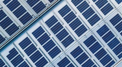 El Banco Europeo de Inversiones quiere movilizar 200 millones de euros para renovables en España y Portugal