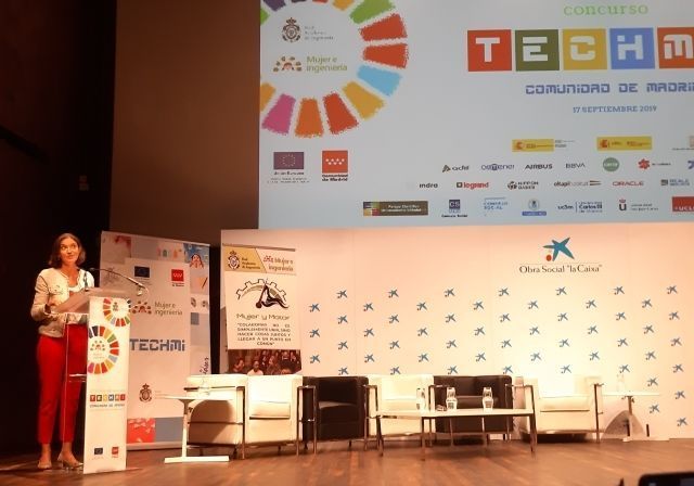 Legrand impulsa el talento femenino en el Concurso Techmi