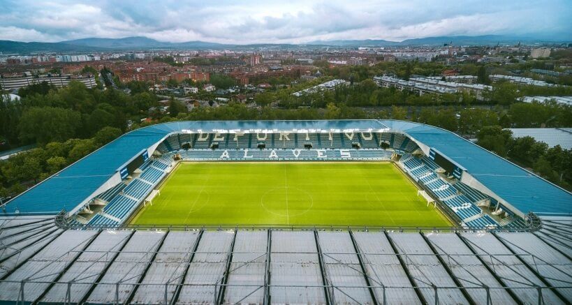 El estadio alavés de Mendizorroza reduce su consumo energético un 20% con soluciones inteligentes
