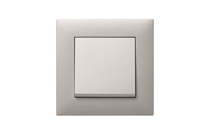 Hager presenta lumina intense para “empezar con buena imagen”