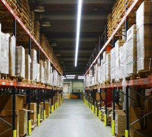 Ledvance ofrece claves para reducir el coste energético en un almacén