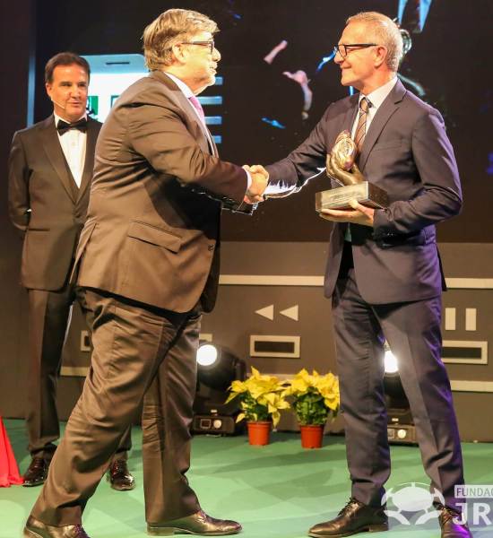 La Fundación José Ramón de la Morena ha reconocido en la Séptima Edición de sus “Premios a