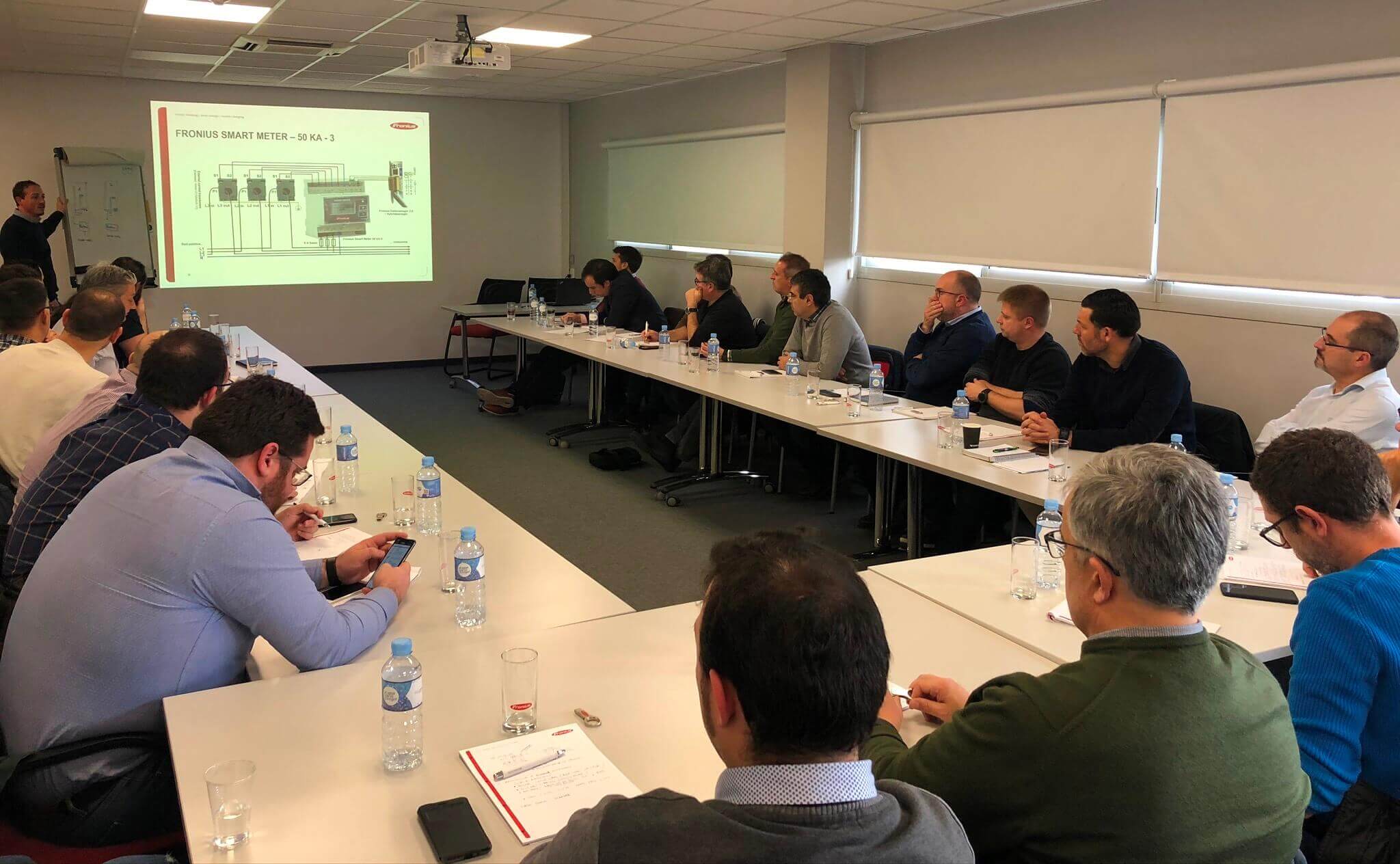 Nou Grup forma a sus asociados en relación con las oportunidades de negocio actuales