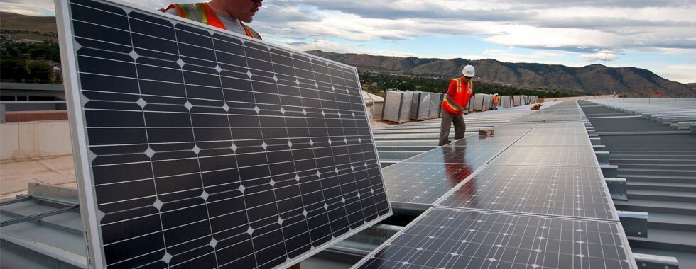 Fenie reivindica el “papel clave” de la empresa instaladora en el acuerdo de emergencia climática del Gobierno