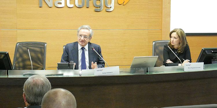Un informe de Naturgy cifra la inversión de las grandes eléctricas en 11.000 millones, entre 2016 y 2018