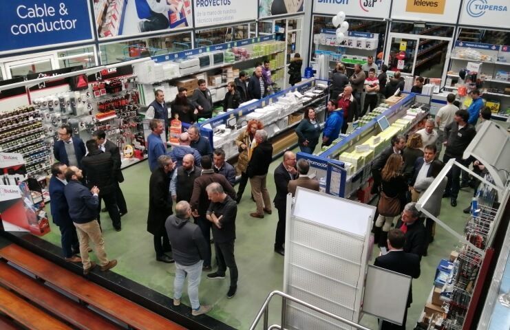 Rexel transforma y renueva sus puntos de venta