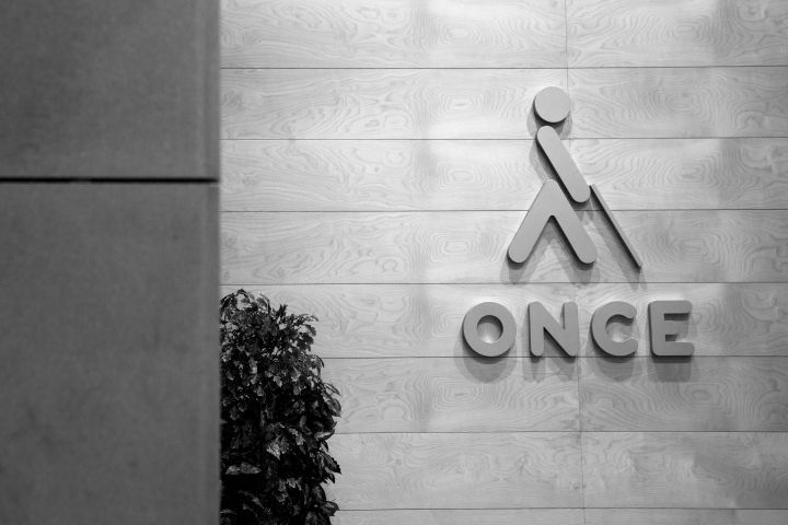 Schneider Electric ayuda a la ONCE a maximizar la disponibilidad de sus equipos