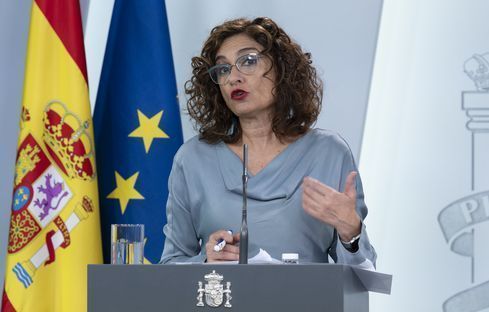 La ministra de Hacienda, durante la rueda de prensa del Consejo de Ministros