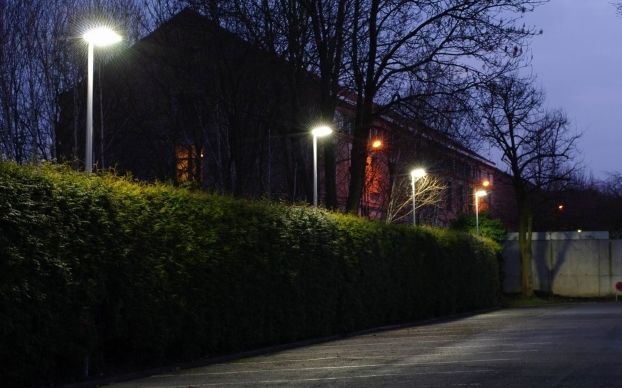 Anfalum reivindica a la industria de la iluminación como “un sector esencial”