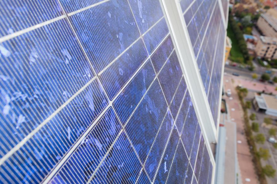 Retos y oportunidades para una transición energética más rápida