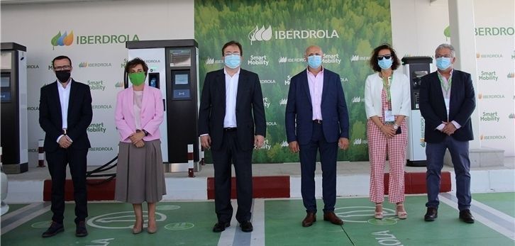 Iberdrola inicia el despliegue de su corredor de recarga eléctrica superrápida