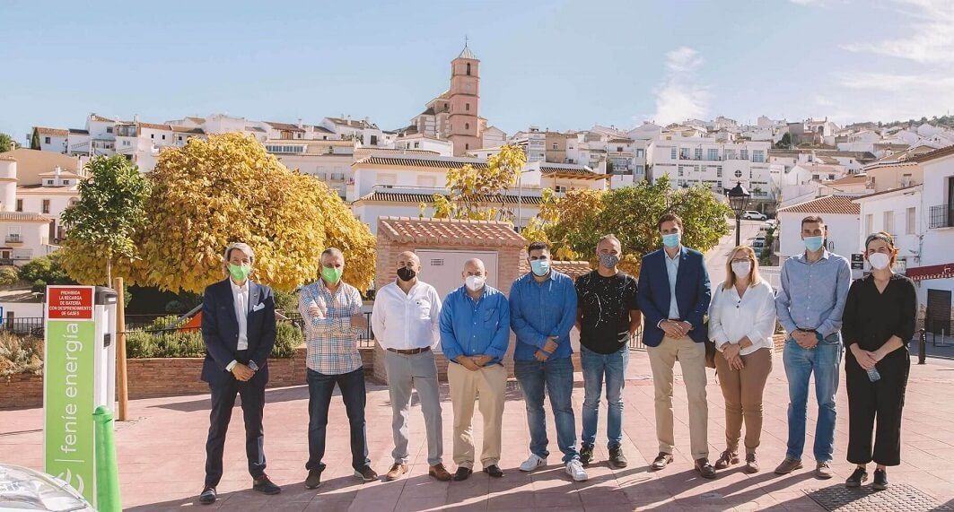 Feníe Energía estrena un nuevo punto de carga en Málaga