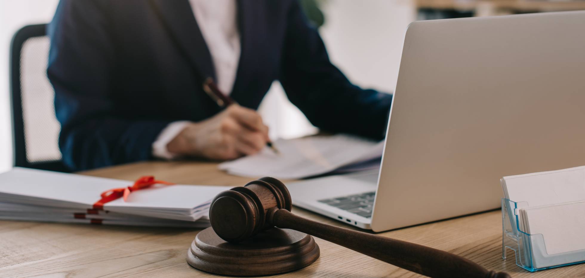 Un autónomo, exonerado por una sentencia de sus deudas con Hacienda y Seguridad Social