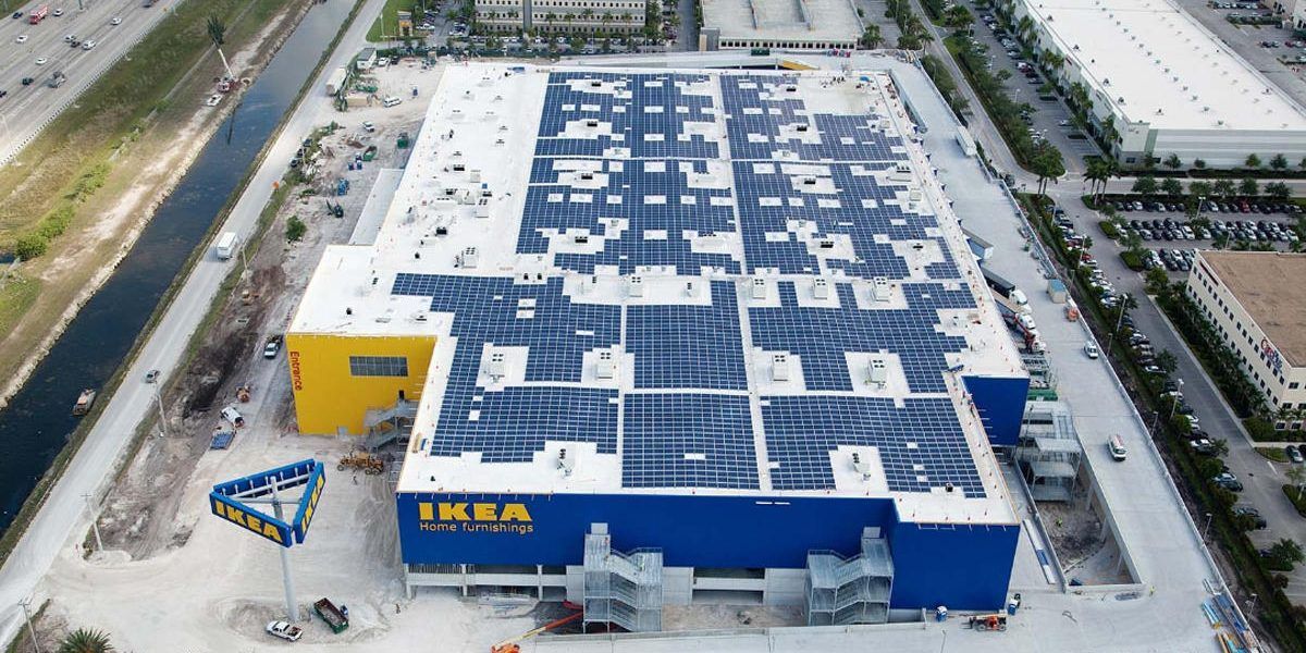 Ikea ultima la comercialización de paneles solares, junto a Contigo Energía