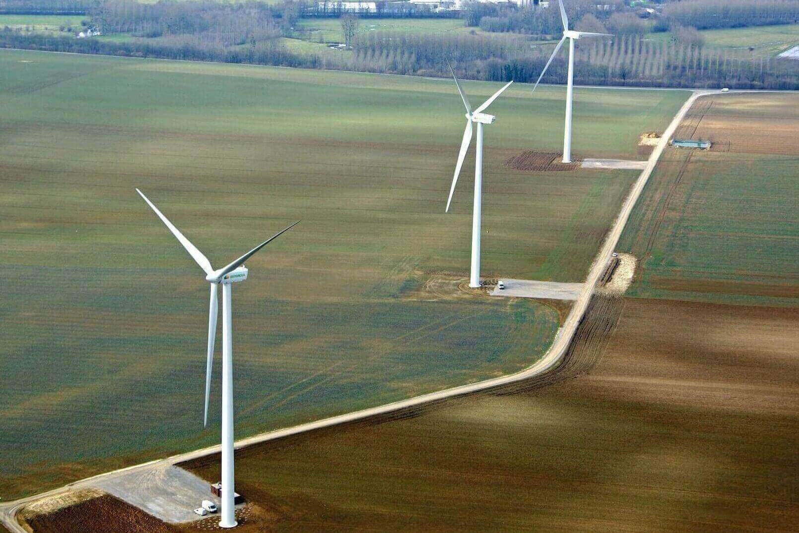 Las renovables generaron en 2020 el 43,6 % de la energía eléctrica, su mayor cuota desde que existen registros