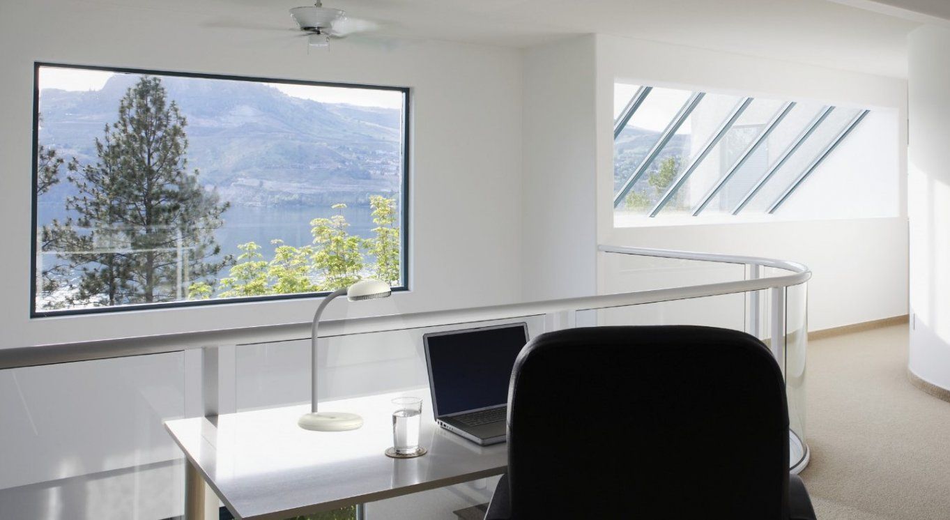 Consejos y soluciones para iluminar un hogar para el teletrabajo