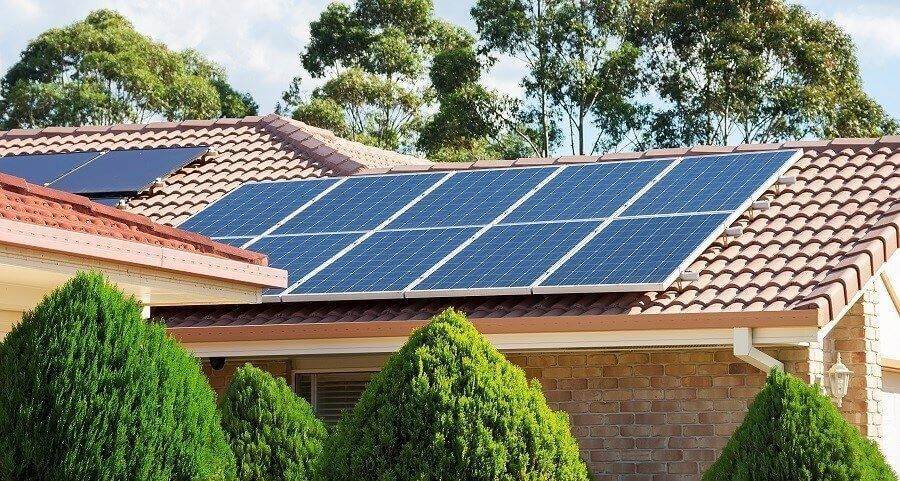 Autoconsumo y vehículo eléctrico suponen ya 3 de cada 10 tramitaciones de boletines