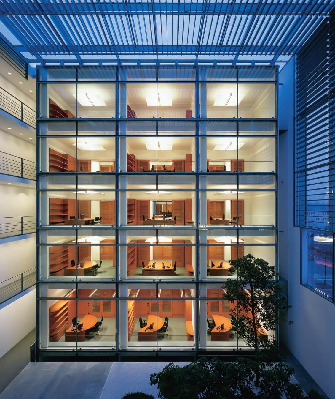 La industria europea de la iluminación se posiciona frente a la revisión de la Directiva de Eficiencia Energética