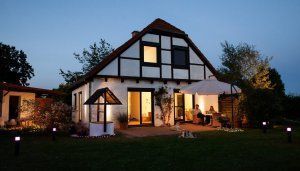 Ledvance pone en marcha una campaña promocional de productos Smart+para jardines y terrazas