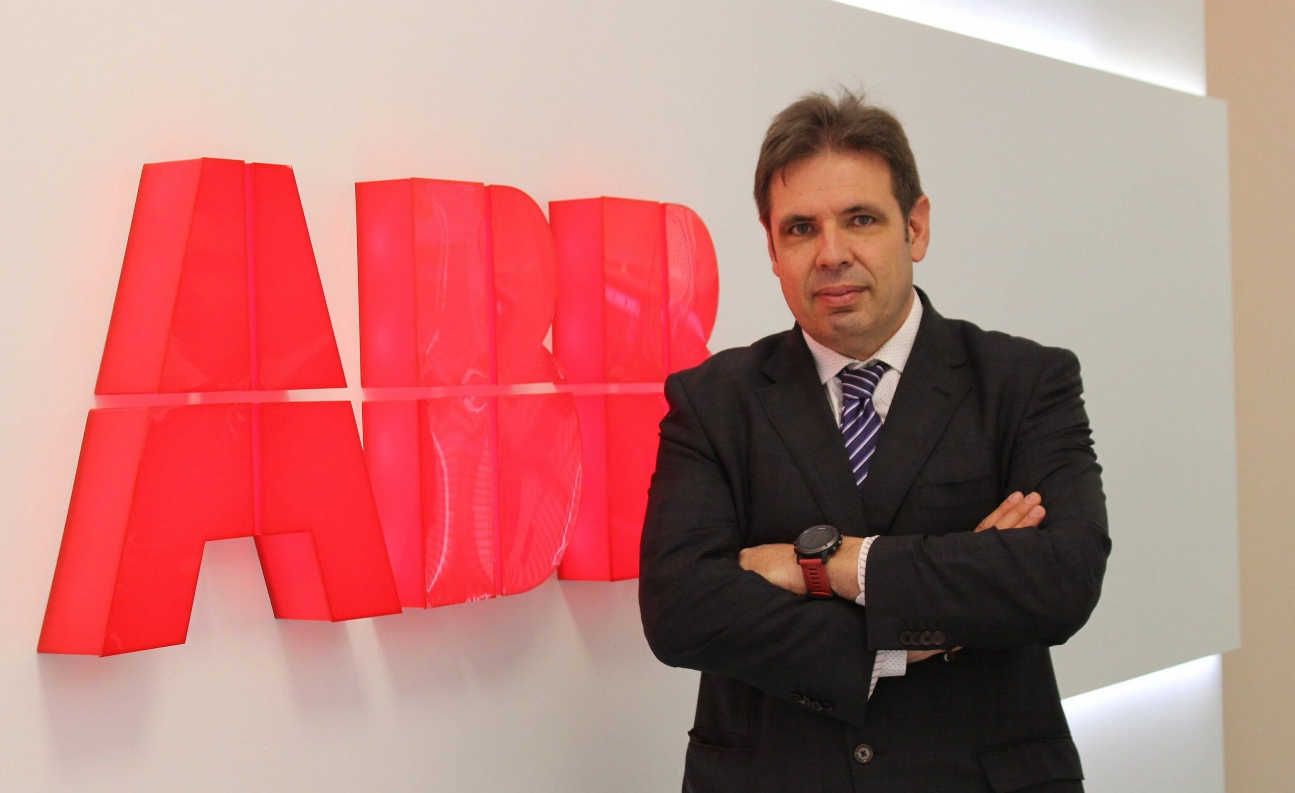 Luis Antonio Gaite, responsable del Segmento de Centros de Datos de ABB