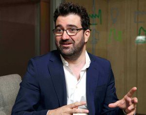 Javier Arbués director de Distribución Eléctrica de Schneider Electric