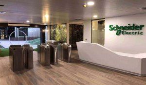 Schneider Electric e Instaladores 2.0 organizan un Desayuno con empresas instaladoras sobre el futuro del Hogar Inteligente