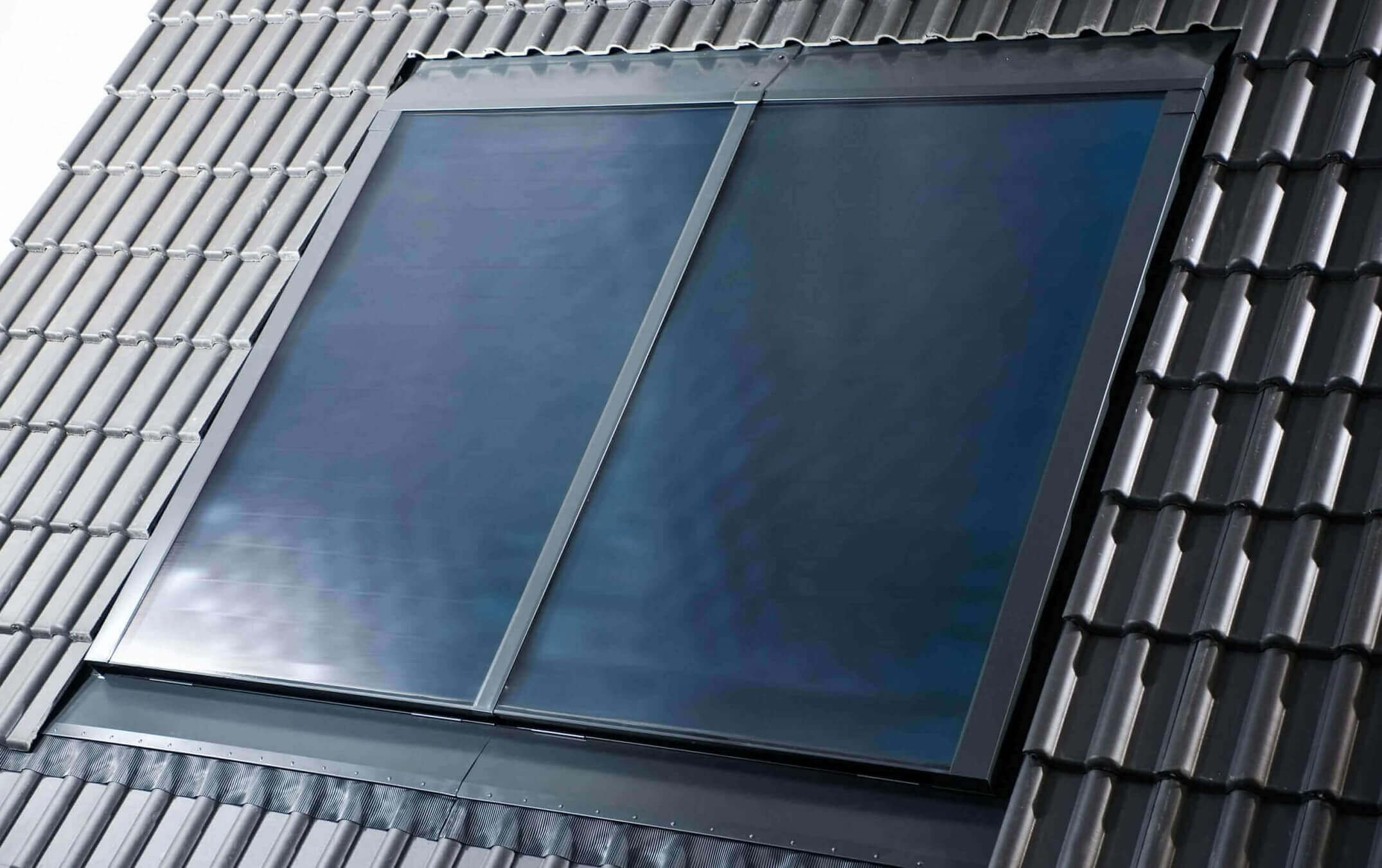 Casi la mitad de los ayuntamientos españoles mayores de 10.000 habitantes bonifican el autoconsumo en el IBI