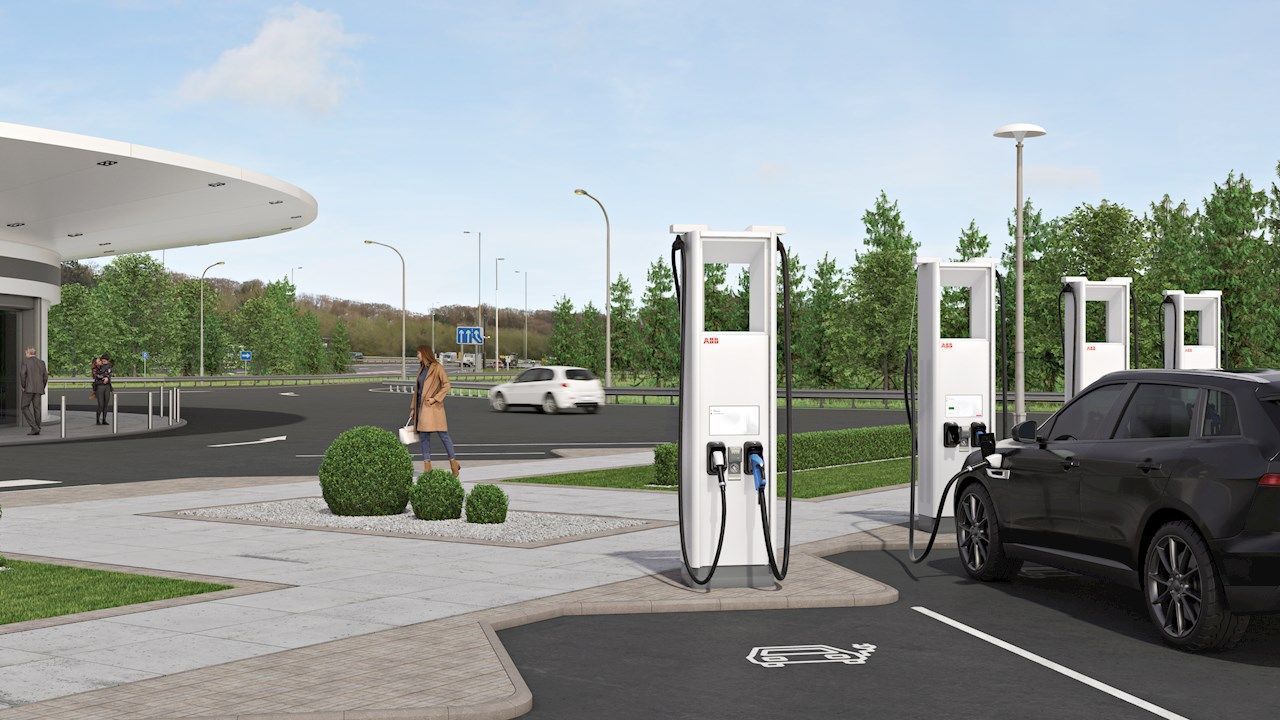 ABB avanza en la carga con la primera certificación CCS de CharIN para su cartera de cargadores de CC