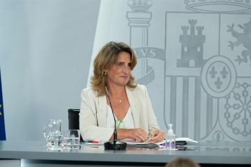 Todas las medidas con las que el Gobierno quiere rebajar la factura de la luz un 22 %