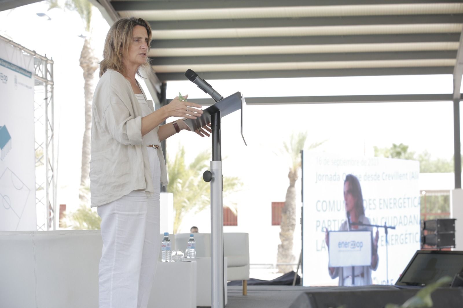 El Gobierno anuncia 100 millones en ayudas para impulsar las comunidades energéticas