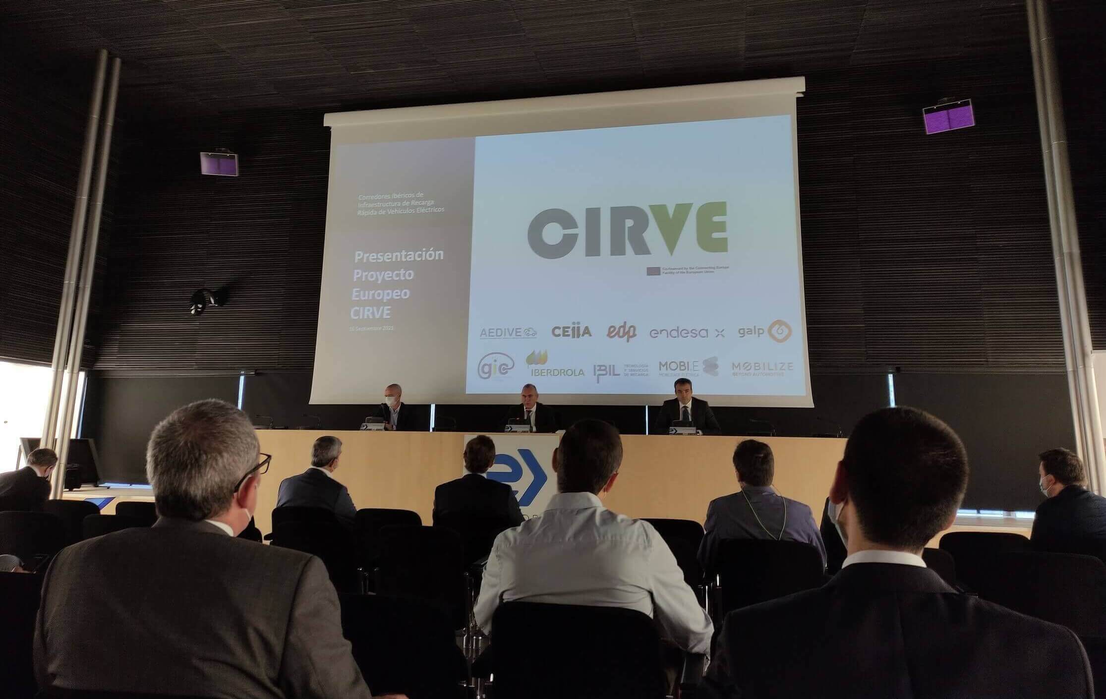 Presentado el Proyecto Cirve, icono de la interoperabilidad y conexión de la recarga con Francia y Portugal