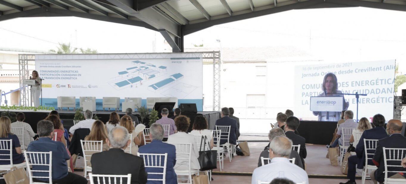 El Gobierno anuncia 100 millones en ayudas para impulsar las comunidades energéticas