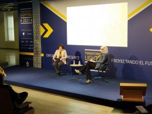 Un instante de Transforming Lighting, en el Espacio Telefónica