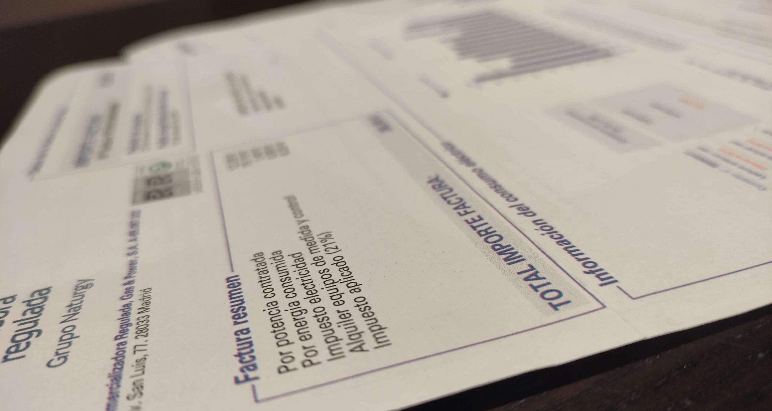 El trasvase al mercado libre impedirá a más de un millón de consumidores no acceder a la bajada de la luz