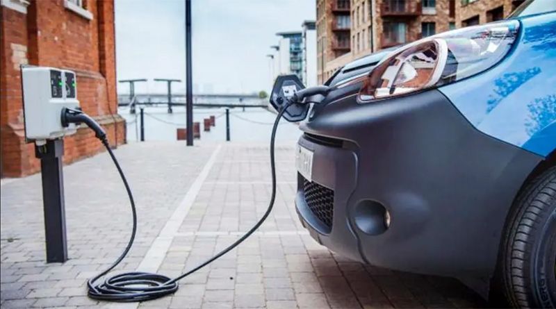 Un informe analiza cómo impactará la transición hacia el vehículo eléctrico en el empleo de la automoción