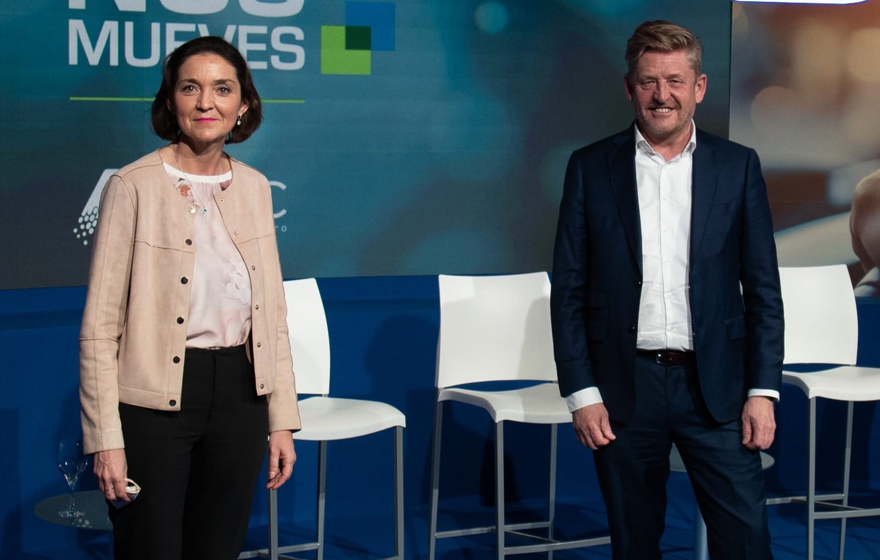 Los fabricantes de vehículos apuestan por acelerar la transformación de la movilidad hacia la descarbonización