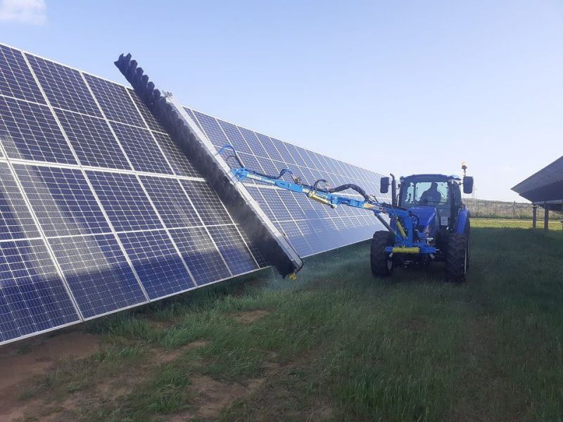 Nuevo sistema automático para optimizar la limpieza de las instalaciones fotovoltaicas