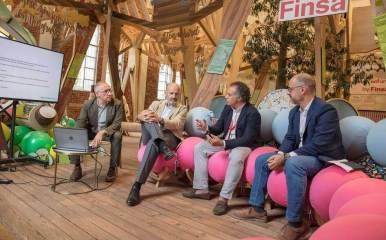 Finsa y Simon CoLab conversan sobre la crocreación y el diseño