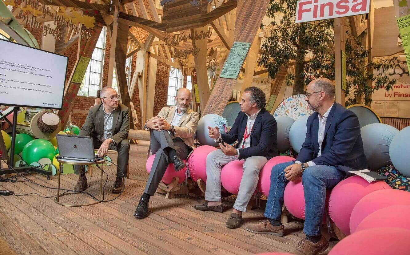 Finsa y Simon CoLab conversan sobre la crocreación y el diseño