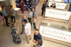 Simón reúne a la distribución profesional de material eléctrico en La Casa de la Luz