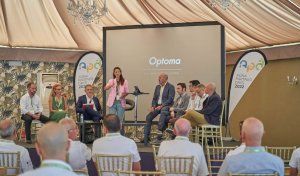 Un momento de uno de los debates celebrados en la muestra