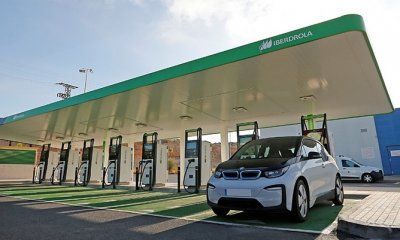 Iberdrola supera los 2.500 puntos en España y prevé instalar 150.000 más en los próximos tres años