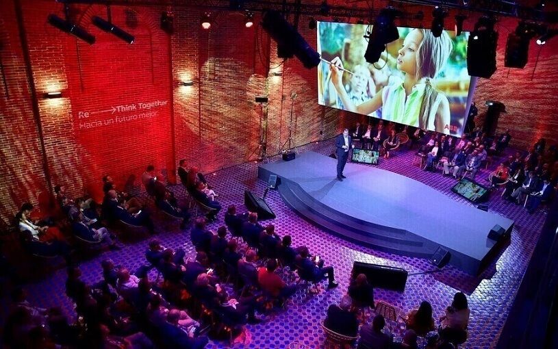 ABB Experience 6 vuelve a reafirmar el compromiso de la multinacional con la distribución