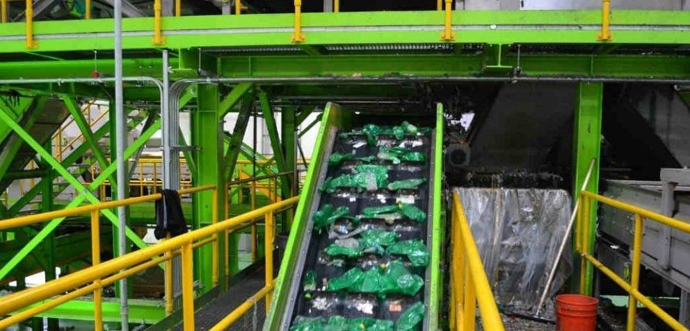 La CNMC estudia sancionar a Ecoembes por abuso de su posición de dominio en el mercado