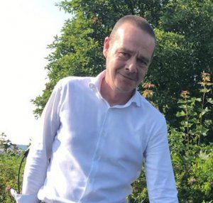 "Es necesario replantearse algunos objetivos en movilidad eléctrica y también la forma de alcanzarlos", opinión de Adriano Mones