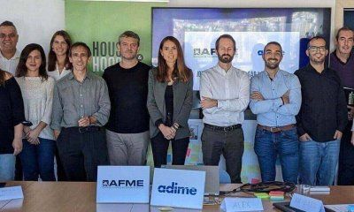 Una imagen de la reunión presencial entre fabricantes y distribuidores para potenciar la venta online