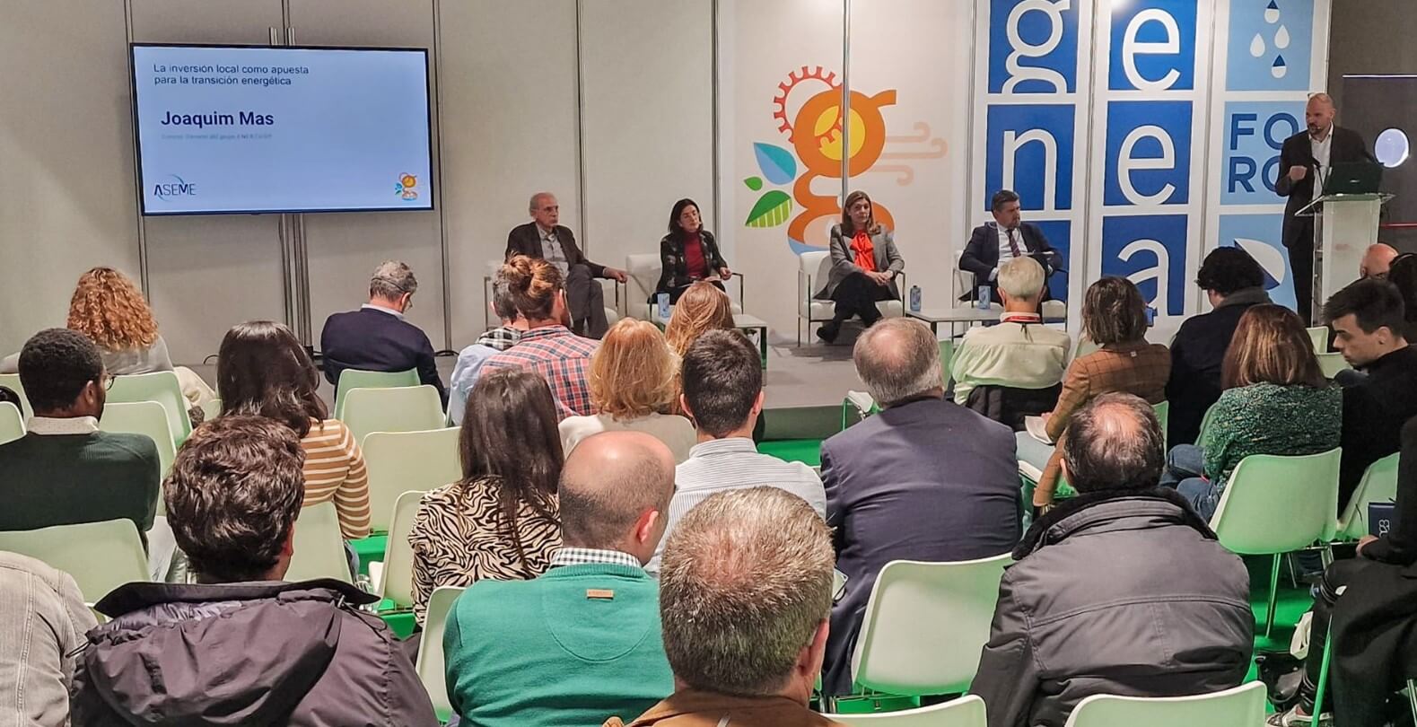 La Asociación de Empresas Eléctricas debate sobre la inversión local como apuesta para la transición