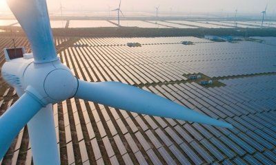 El Gobierno autoriza casi nueve veces más potencia fotovoltaica que eólica