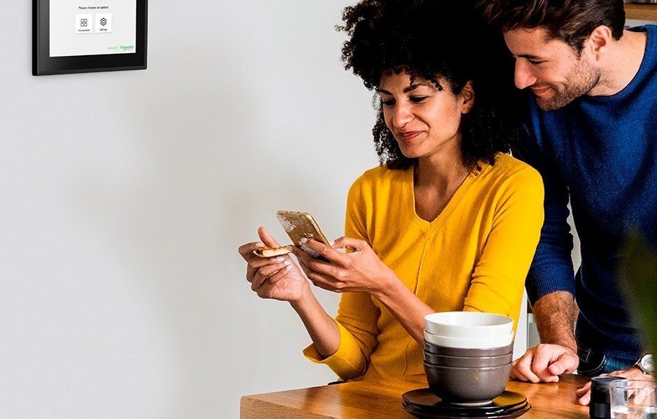 Schneider Electric estrena novedades en su ecosistema KNX para viviendas y oficinas
